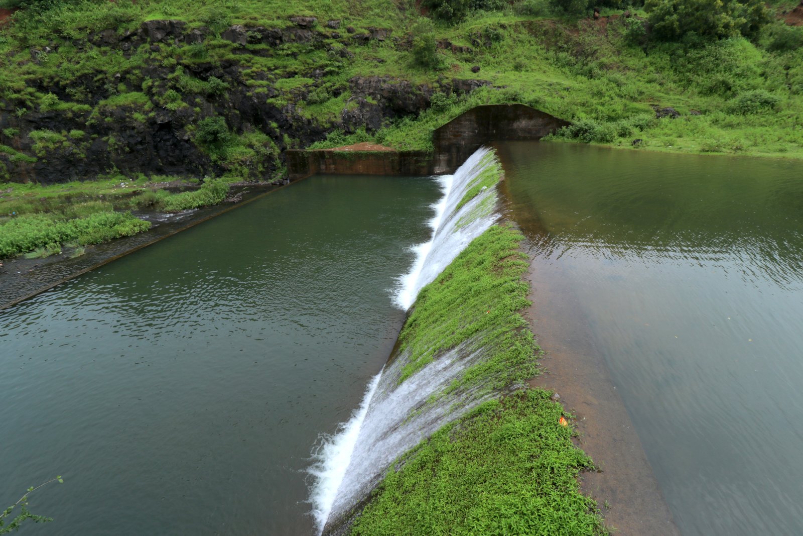 Amboli_Dam
