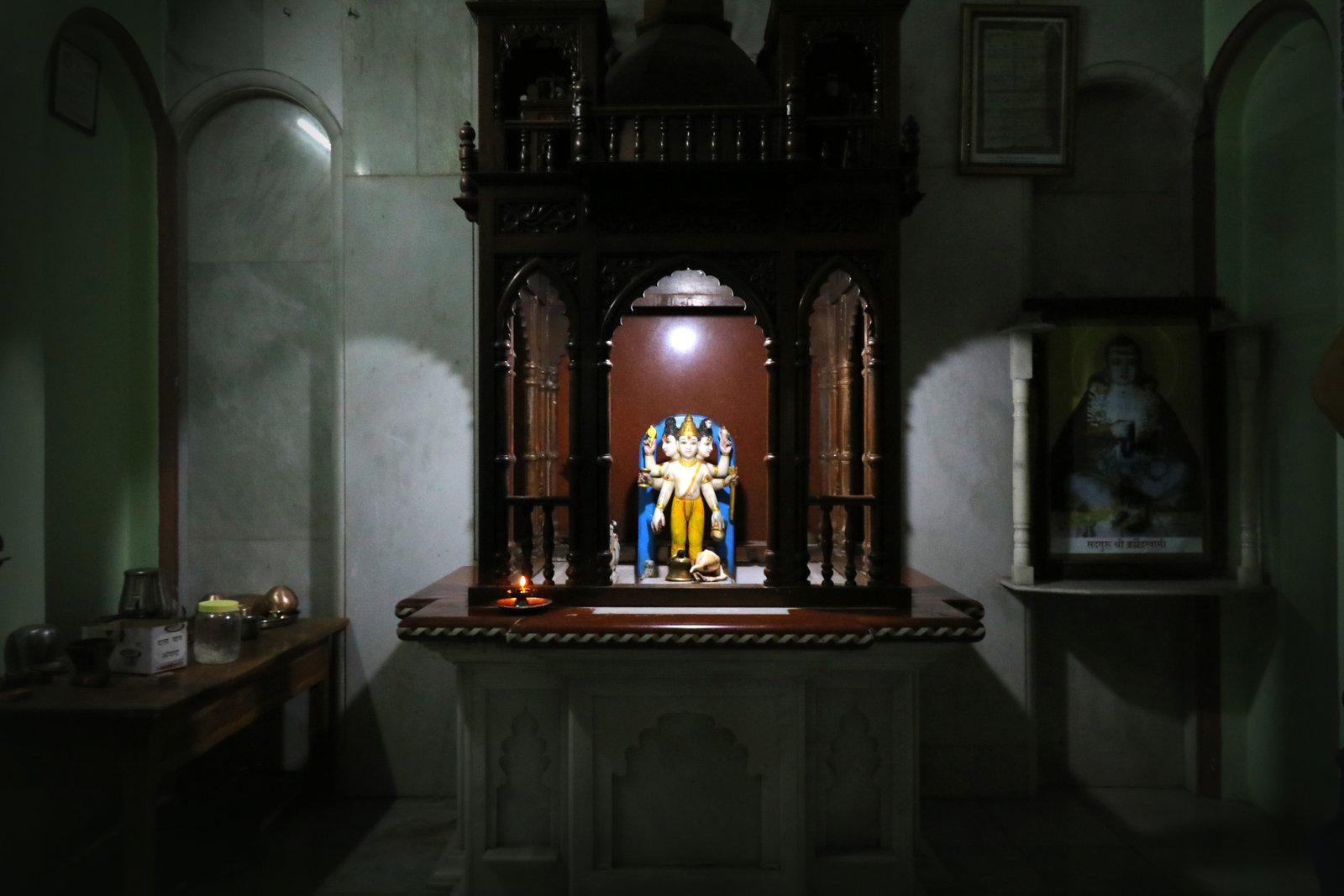 श्री गुरुदेव दत्त मंदिर